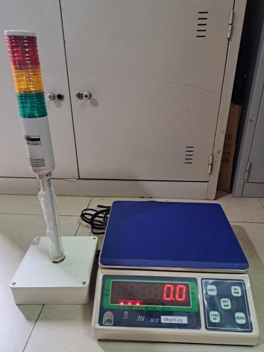 Cân điện tử GC 27 kết nối đèn cảnh báo