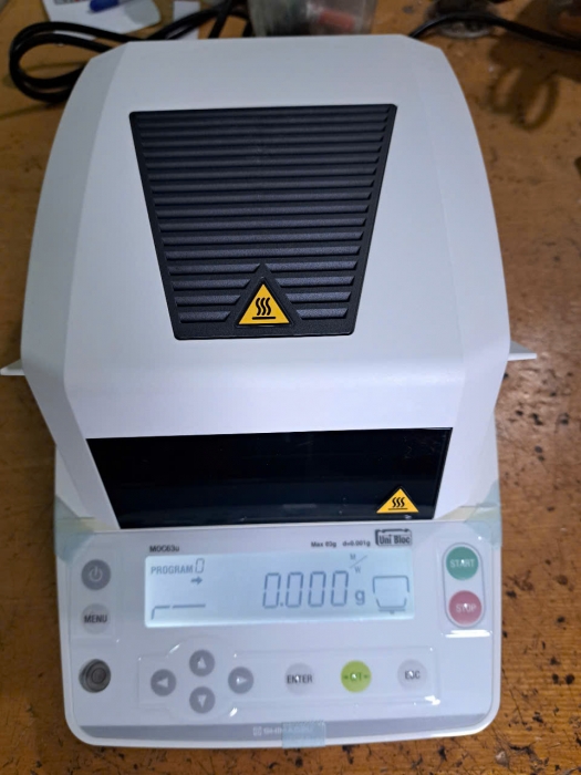 Cân sấy ẩm MOC-63U