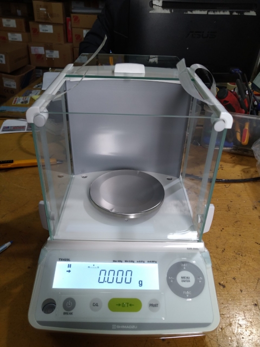 Cân điện tử TX-323L Shimadzu.